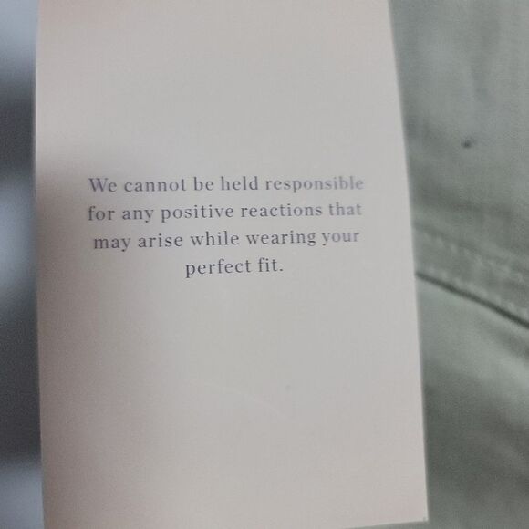 NYDJ chloe skinny Capri jeans with roll cuffs - Picture 12 of 12